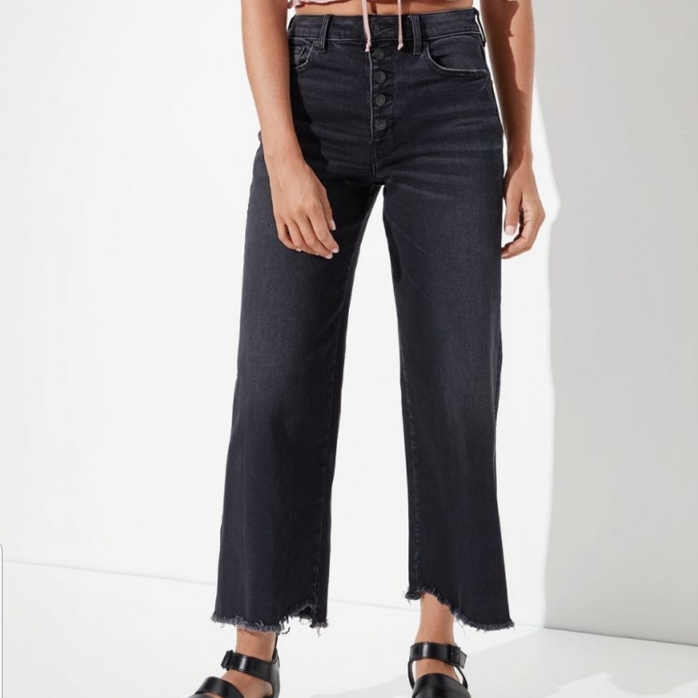 American Eagle Wide Leg Crop Sz 14 Short